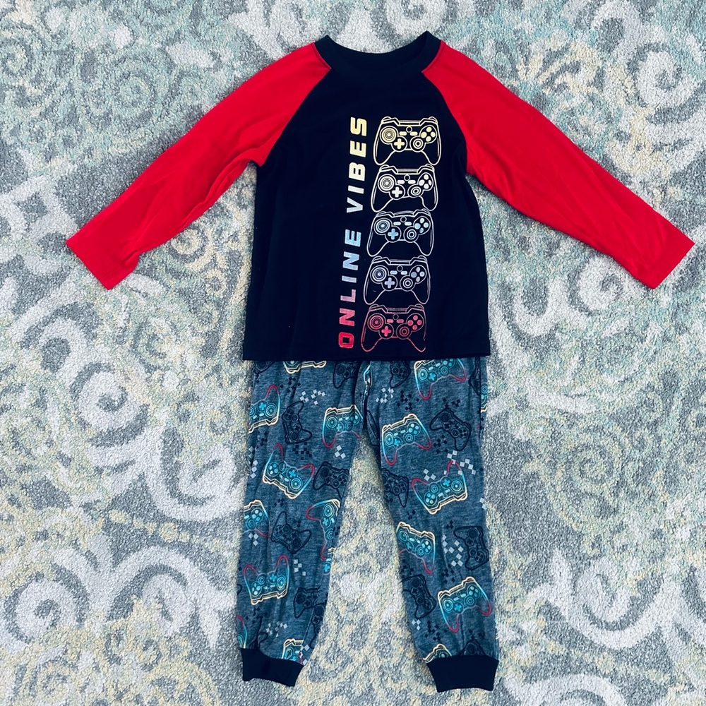 Red and Black Pajama Sets with Raglan Top